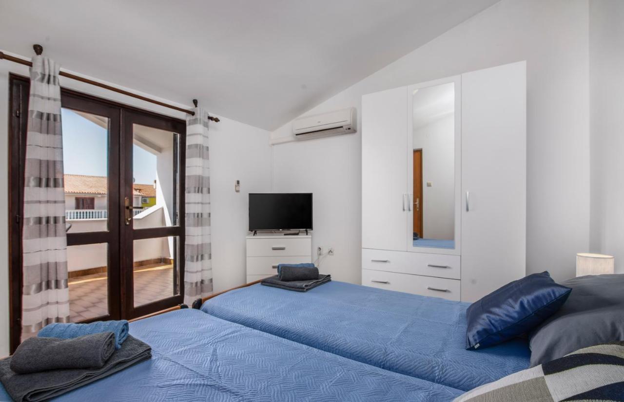 Apartment Blu Pula Exterior photo