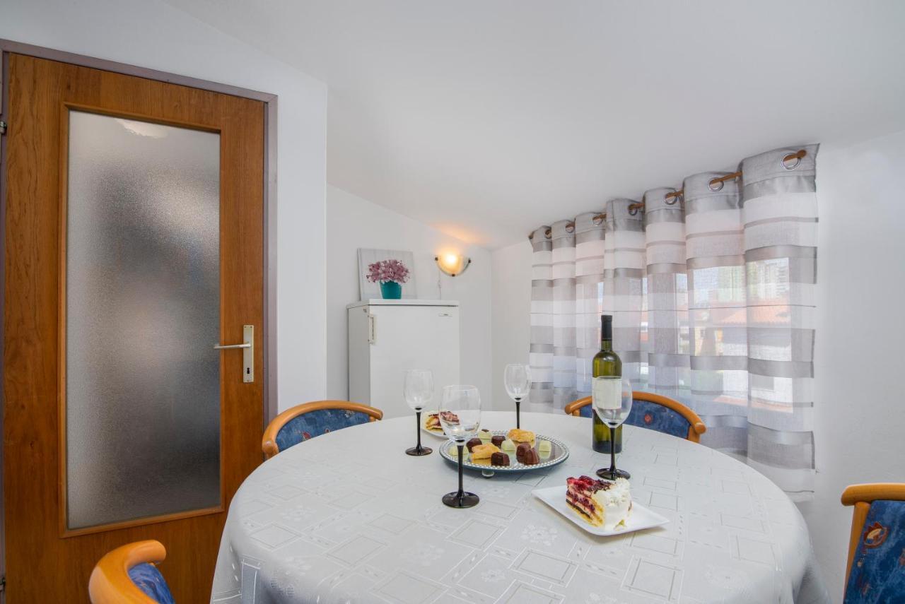 Apartment Blu Pula Exterior photo